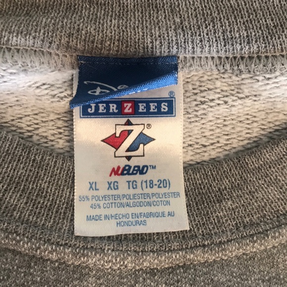 *VINTAGE* Mickey Mouse sweatshirt - Picture 3 of 5